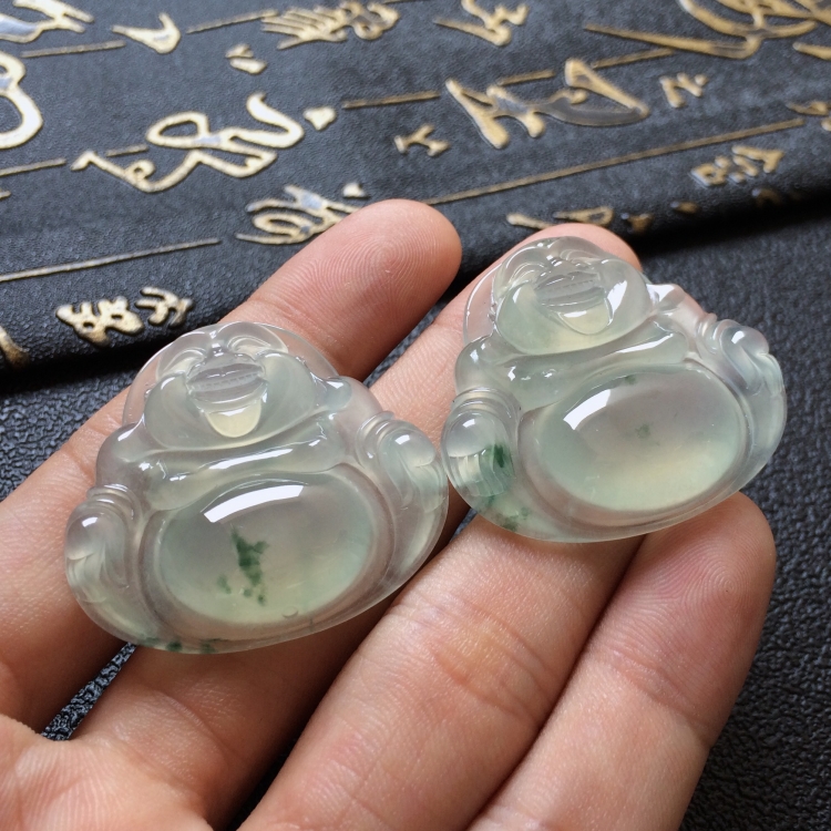(超值推荐)冰种飘花玉佛挂件一对走