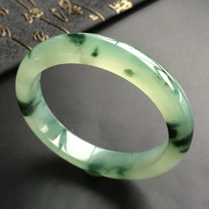 (超值推荐)冰种飘花手镯(55.4mm)