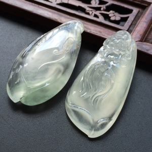 (超值推荐)冰种淡晴水年年有余挂件一对走