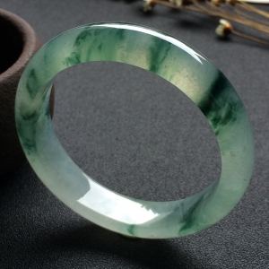 （超值推荐）冰种飘花手镯（54.9mm）