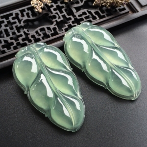 （超值推荐）冰种晴水玉叶挂件（一对）
