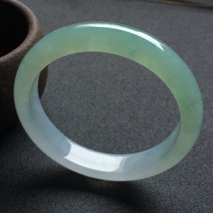 （超值推荐）冰种晴水手镯（54.3mm）