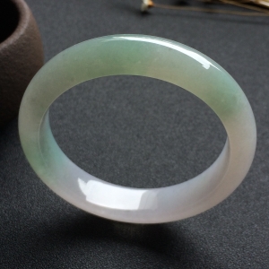 （超值推荐）糯冰种晴水手镯（57mm）