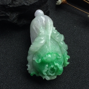 （超值推荐）糯冰种飘翠白菜挂件