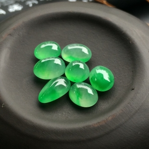 （超值推荐）冰种飘翠戒面（一批走）