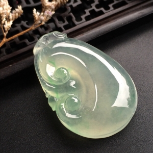 （超值推荐）冰种略飘花如意挂件