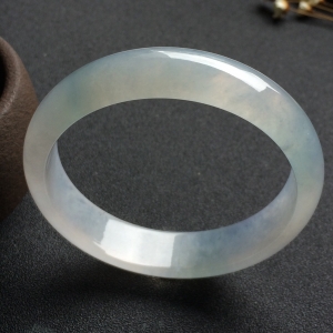 （超值推荐）冰种淡晴水手镯（59.1mm）