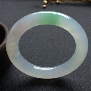 （超值推荐）冰种晴水圆条手镯（55.6mm）
