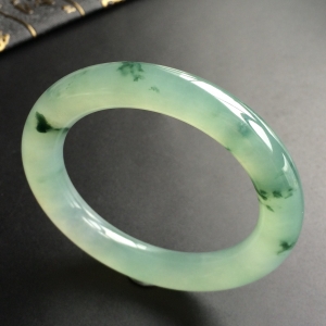 (超值推荐)冰种飘花圆条手镯(54.5mm)