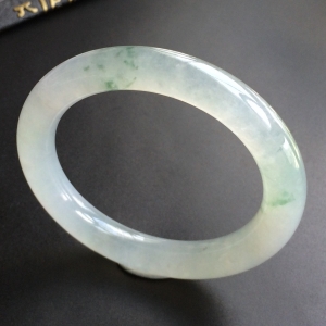 (超值推荐)冰种飘花圆条手镯(57.5mm)
