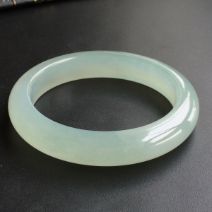 (超值推荐)冰种晴水手镯(55.3mm)