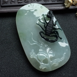 （超值推荐）糯冰种淡晴水/墨色独霸天下挂件