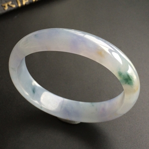 (超值推荐)糯冰种紫罗兰飘花贵妃镯(52.4mm-45.7mm)