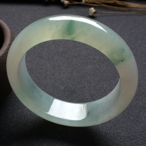 （超值推荐）冰种飘花手镯（56mm）