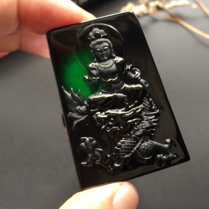 （超值推荐）玻璃种墨翠降龙观音挂件