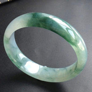 (超值推荐)冰种飘花手镯(59.6mm)