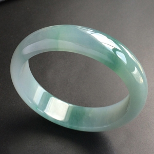 (超值推荐)糯冰种飘花手镯(57mm)