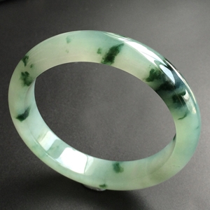 (超值推荐)糯冰种飘花手镯(56.4mm)