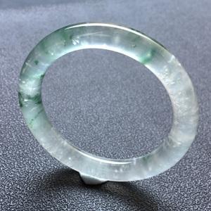 (超值推荐)冰玻种飘花圆条手镯(54.6mm)