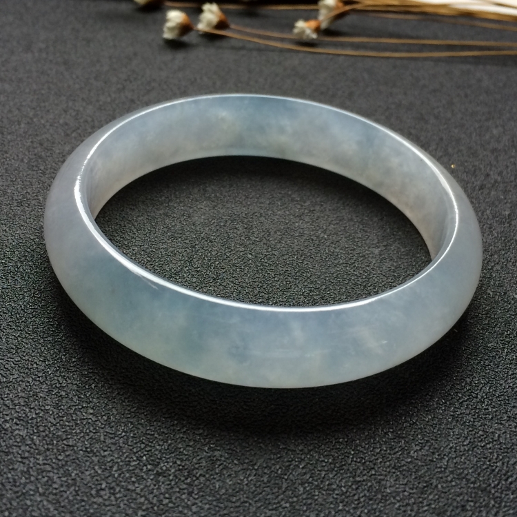 （超值推荐）冰种晴水手镯（56.7mm）
