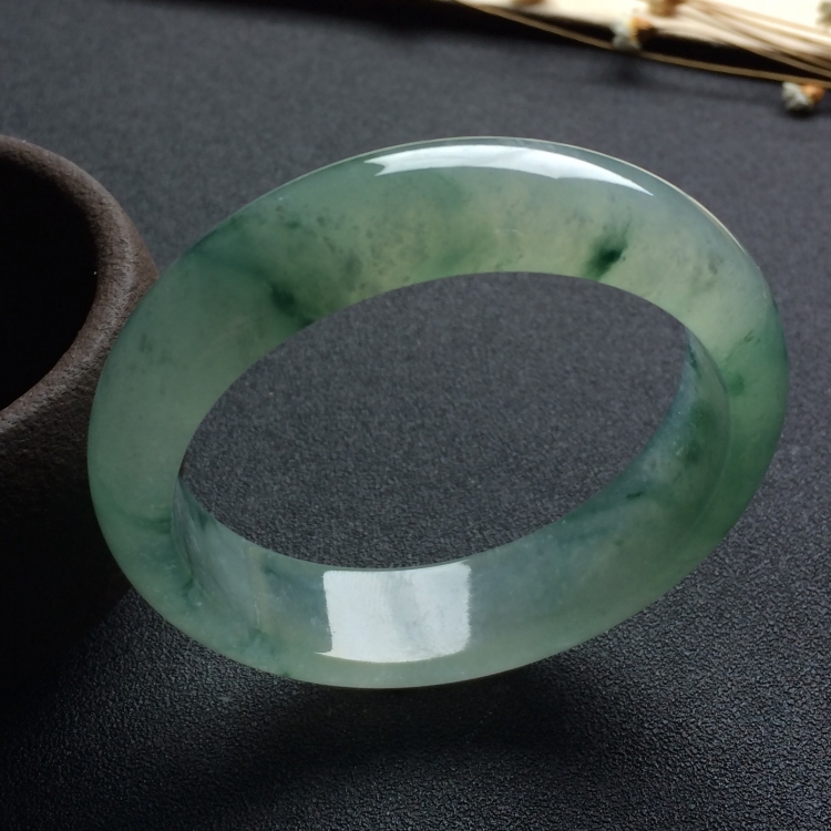 （超值推荐）冰种飘花手镯（55.4mm）