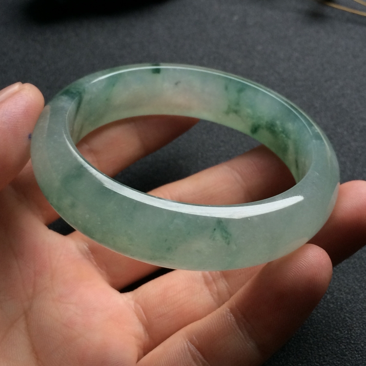 （超值推荐）冰种飘花手镯（55.4mm）
