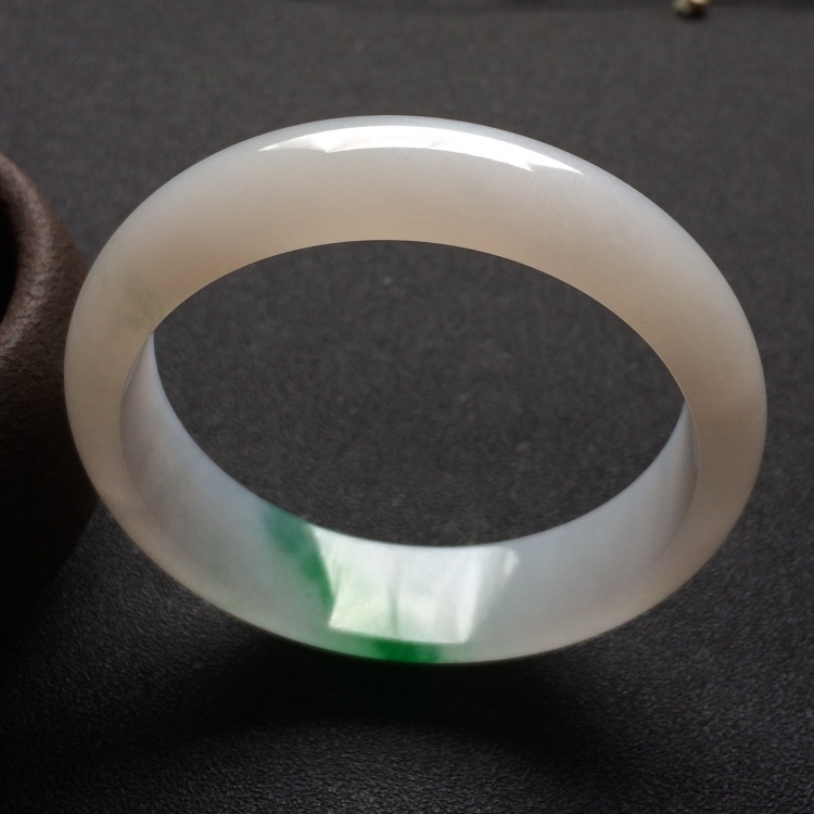 （超值推荐）糯冰种飘翠手镯（57.6mm）