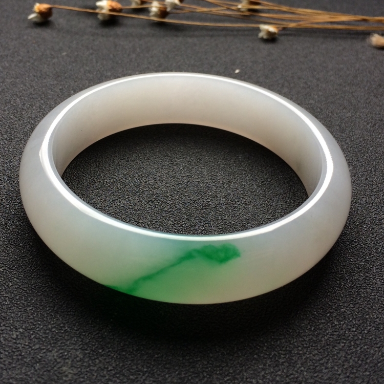 （超值推荐）糯冰种飘翠手镯（57.6mm）