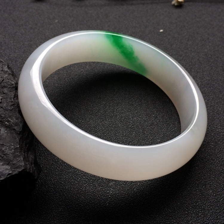 （超值推荐）糯冰种飘翠手镯（57.6mm）