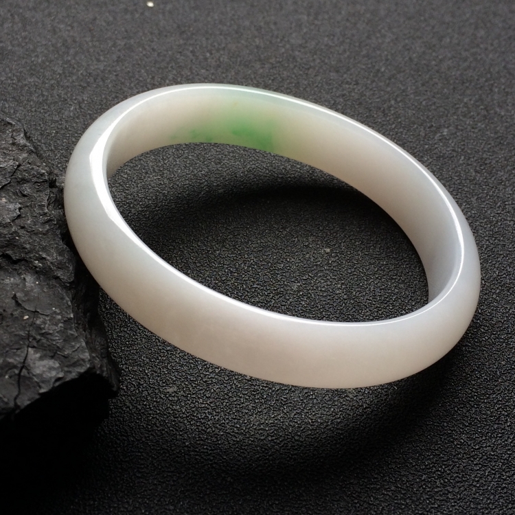 （超值推荐）糯冰种飘翠贵妃镯（56.3mm-49.3mm）