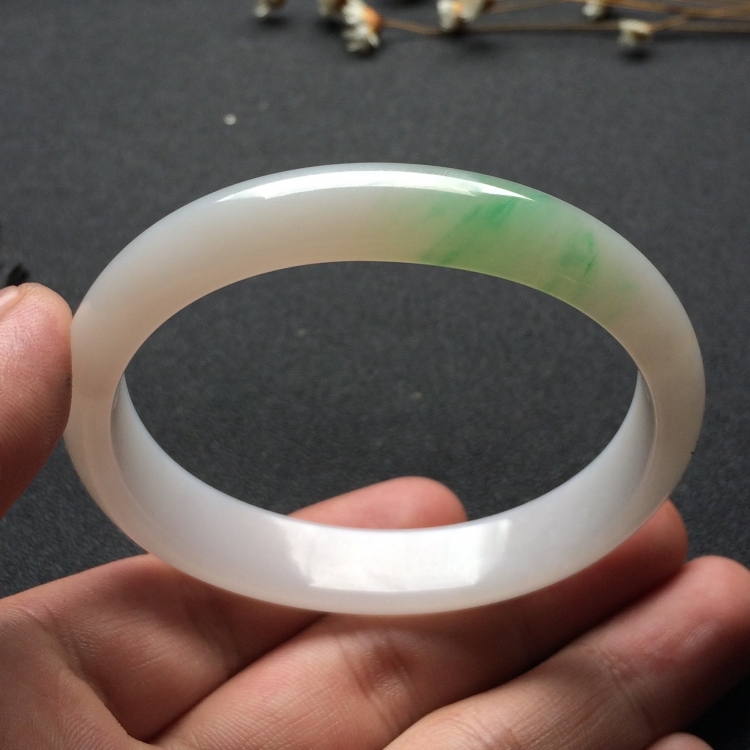 （超值推荐）糯冰种飘翠贵妃镯（56.3mm-49.3mm）
