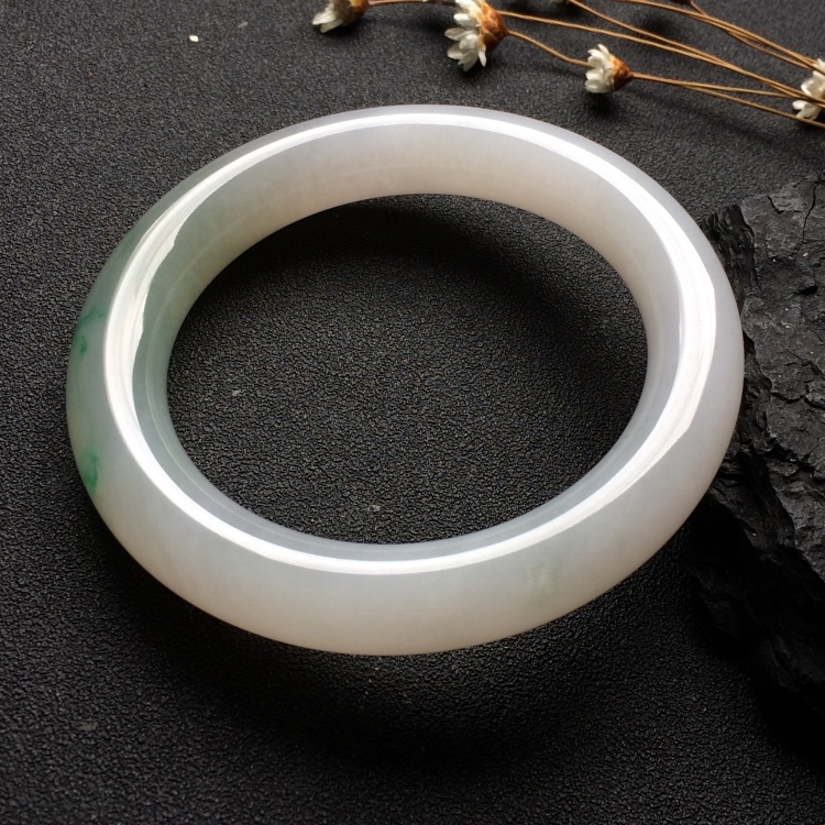 （超值推荐）糯冰种飘翠圆条手镯（56mm）