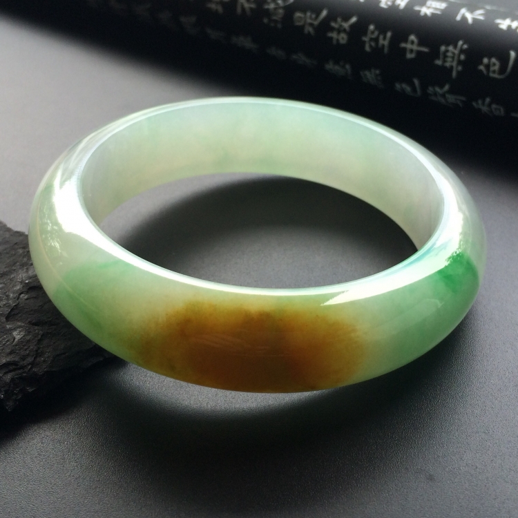 （超值推荐）糯冰种褐黄翡略飘翠手镯（58mm）