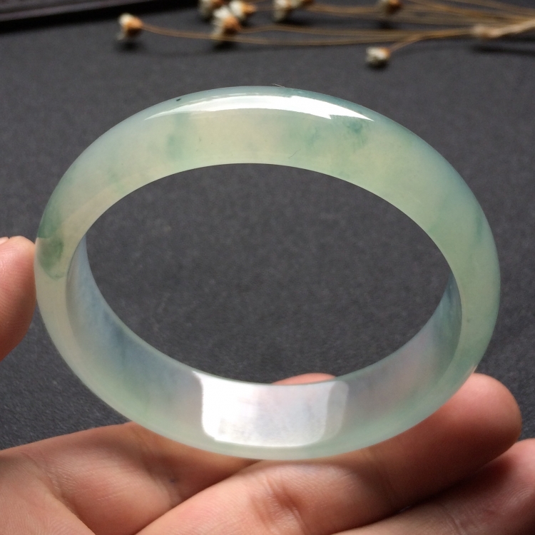（超值推荐）冰种飘花手镯（57.1mm）