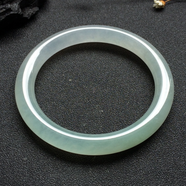 （超值推荐）冰种晴水圆条手镯（55mm）