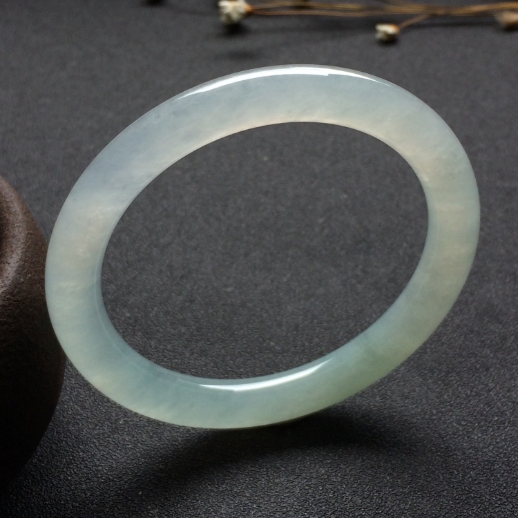 （超值推荐）冰种晴水圆条手镯（55mm）