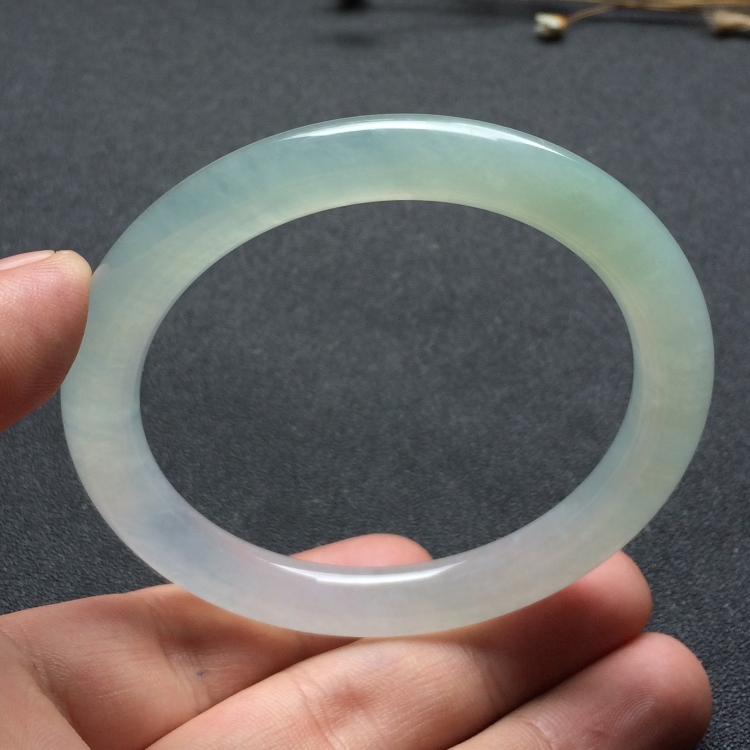 （超值推荐）冰种晴水圆条手镯（55mm）