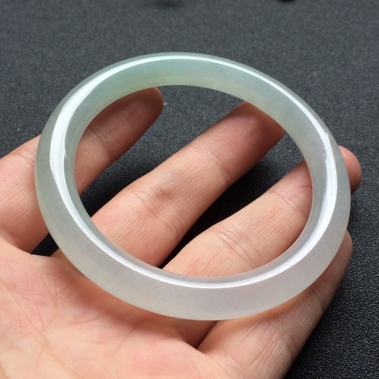（超值推荐）冰种晴水圆条手镯（55mm）