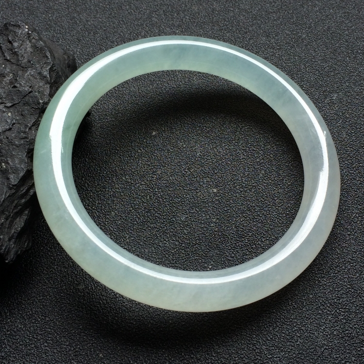 （超值推荐）冰种晴水圆条手镯（55mm）