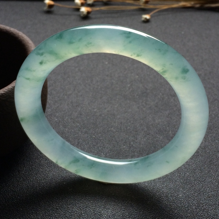 （超值推荐）冰种飘花圆条手镯（58mm）