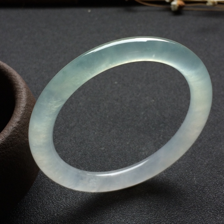 （超值推荐）冰种晴水圆条手镯（55mm）