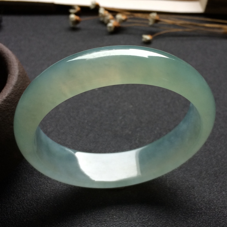 （超值推荐）冰种晴水贵妃镯（59.8mm-52.3mm）