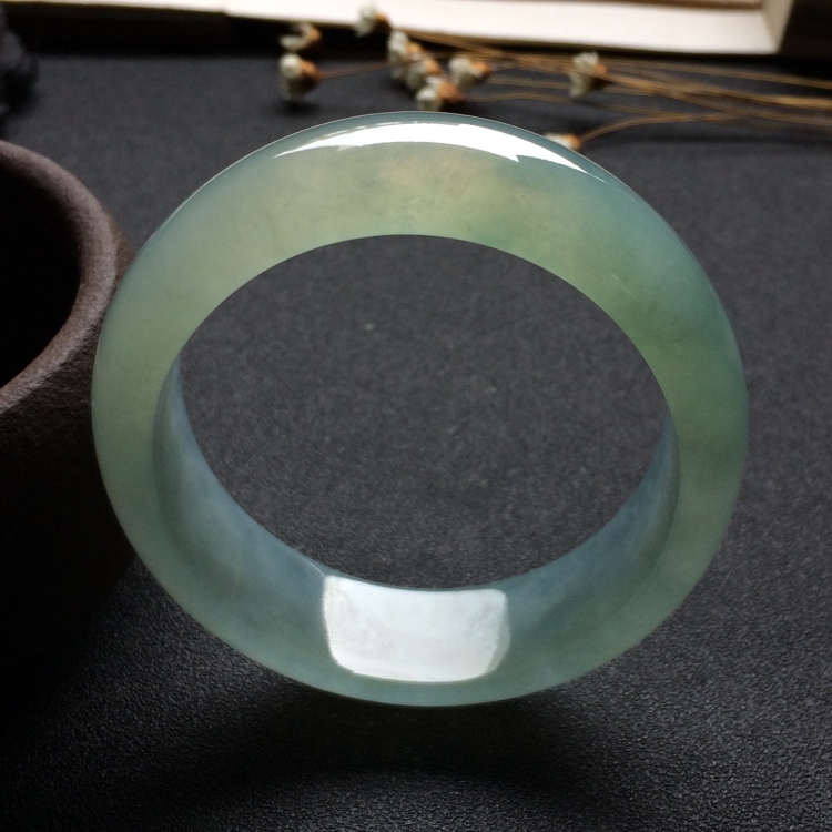 （超值推荐）冰种晴水贵妃镯（59.8mm-52.3mm）