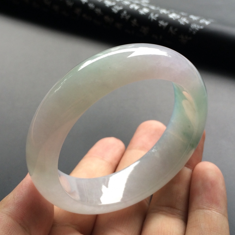 （超值推荐）糯冰种晴水淡紫罗兰手镯（55.7mm）