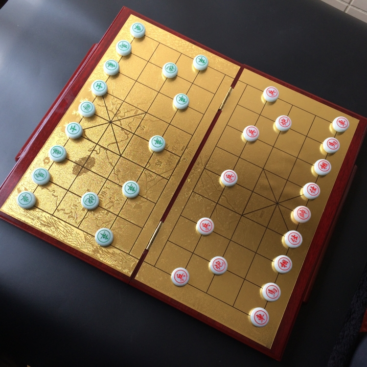 (超值推荐)糯冰种晴水象棋