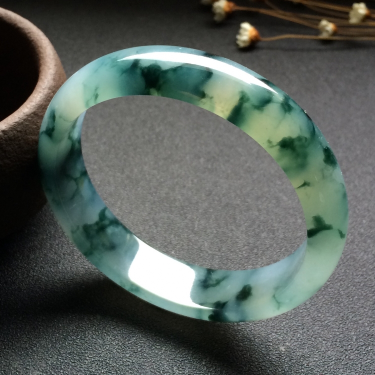 （超值推荐）冰种飘花手镯（58mm）