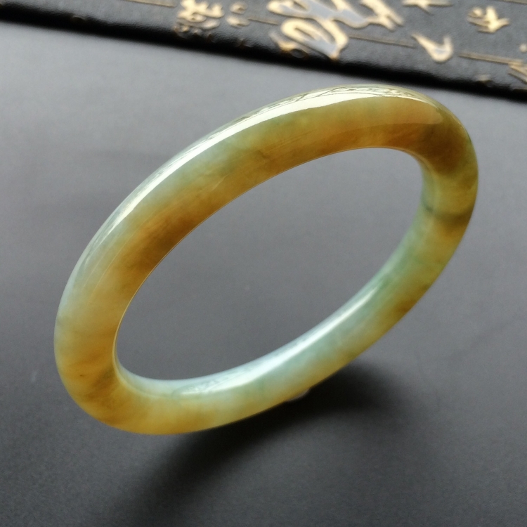 (超值推荐)糯冰种褐黄翡圆条手镯(56.4mm)