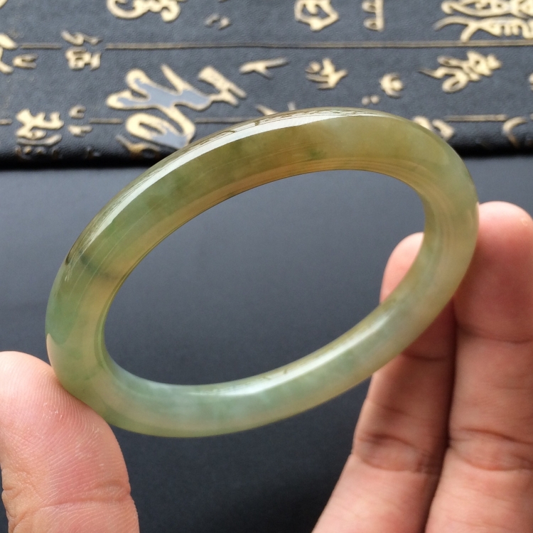 (超值推荐)糯冰种褐黄翡圆条手镯(56.4mm)