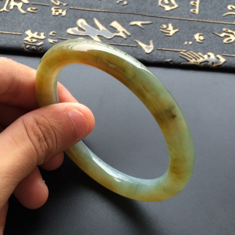 (超值推荐)糯冰种褐黄翡圆条手镯(56.4mm)