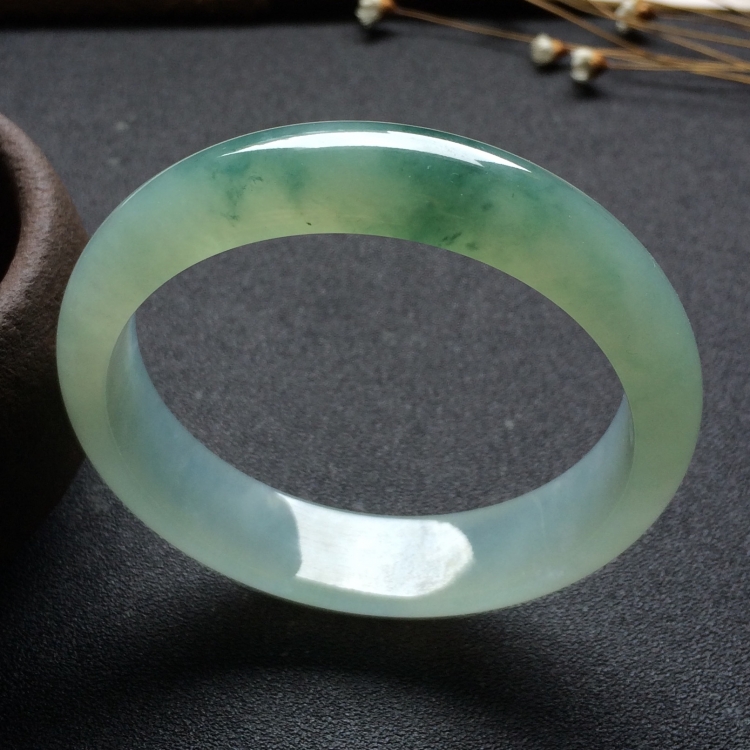 （超值推荐）冰种飘花手镯（56mm）